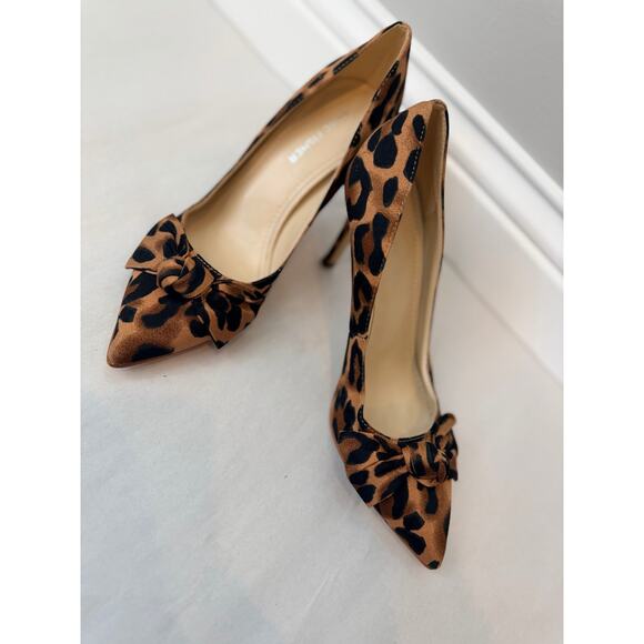 Marc Fisher Shoes - Marc Fisher Leopard Print Pointed Toe Bow Pump Heels Stilettos Size 7.5
